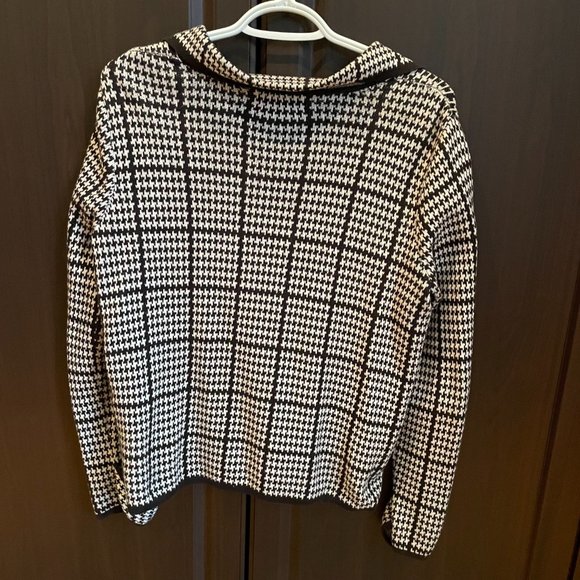 Liz Claiborne Cardigan - Picture 2 of 5